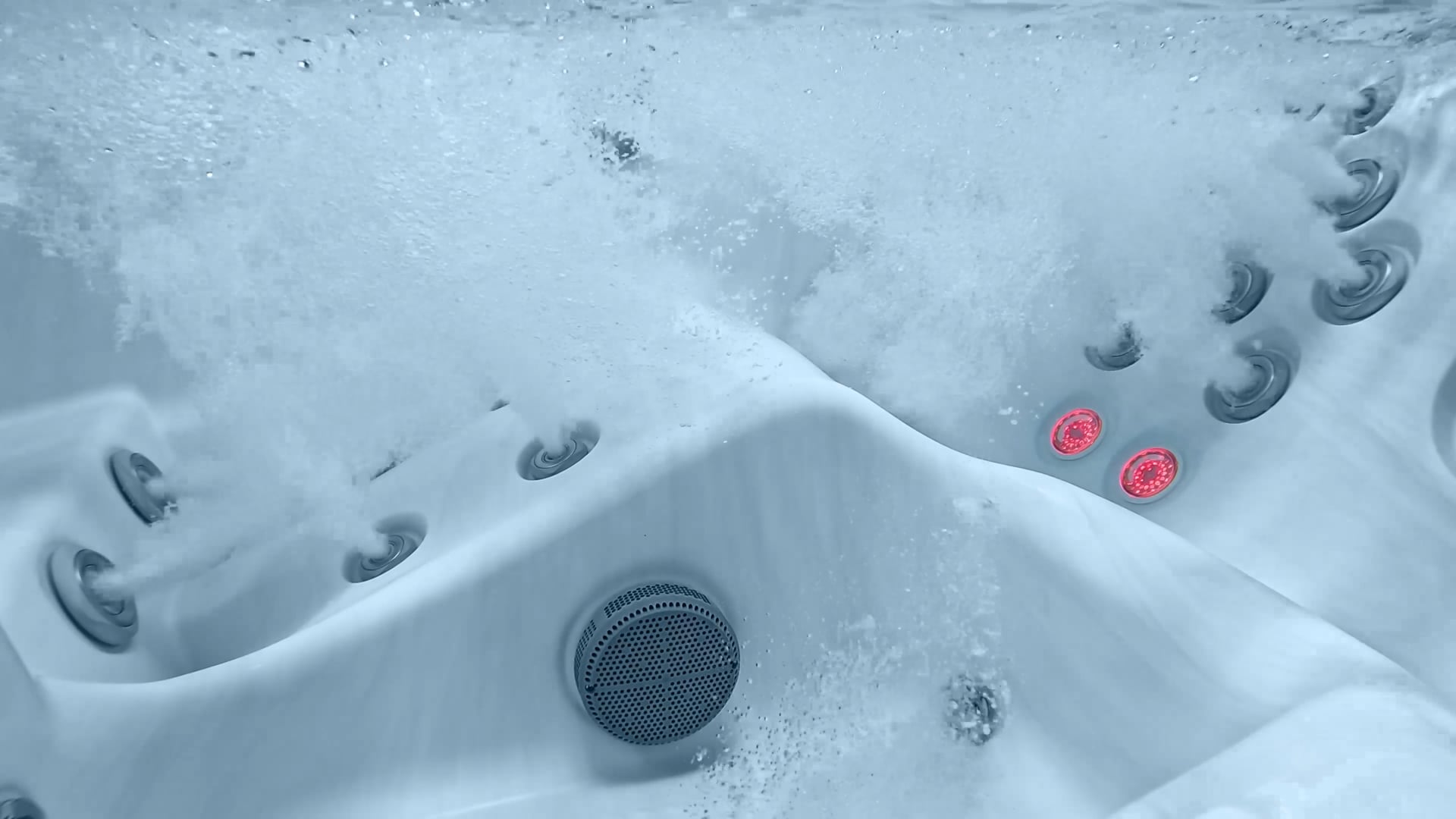 J404L™ - Jacuzzi® Hot Tubs | Paradise Valley Spas