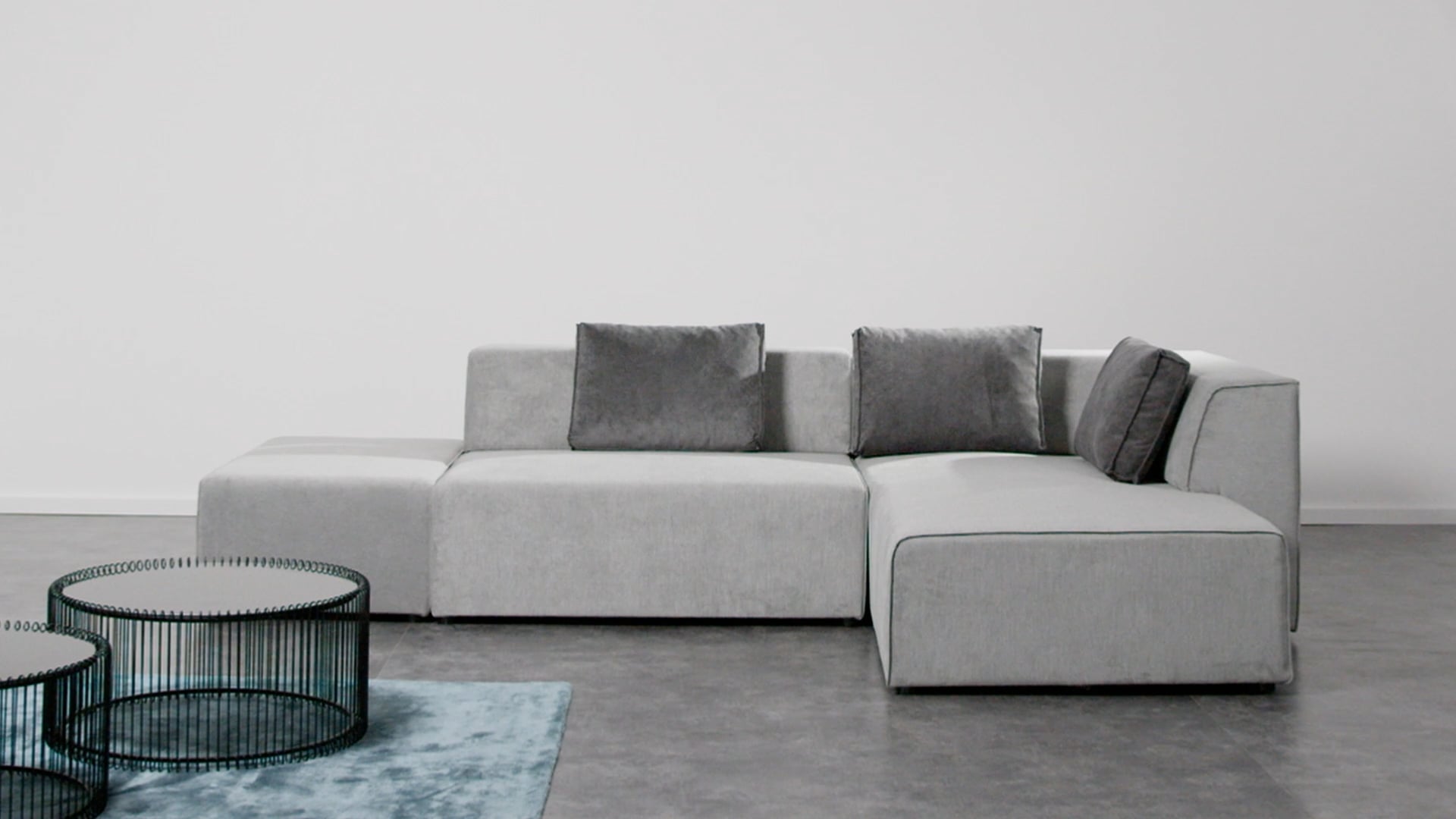 Kare design deals sofa