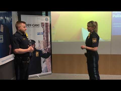Bodycams Polizei In Unterfranken Hat Jetzt Uniform Kameras